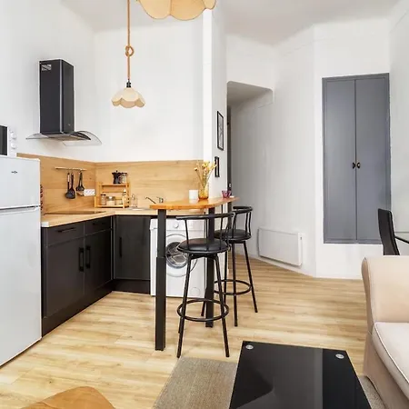 Magnifique Hypercentre Apartment Avignon